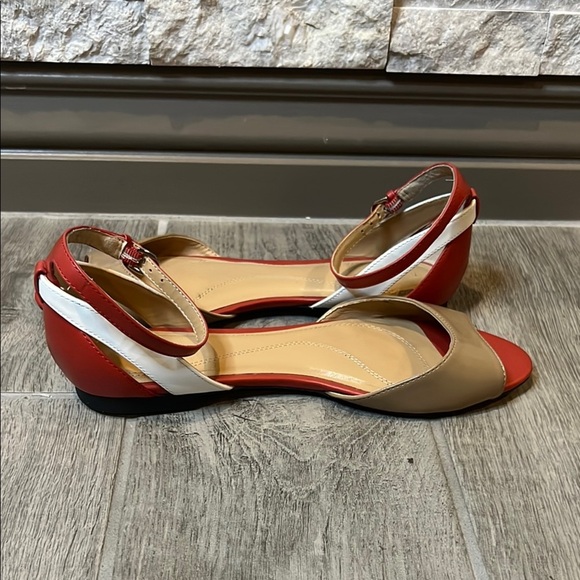 Tahari Fleur Sandals Cream and Red Peep-Toe with Adjustable Strap, size 7 1/2 - Picture 10 of 11